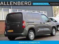Grijs Gebruikt 2020 Peugeot Partner Premium Van | € 13.850 (Eerlijke prijs)