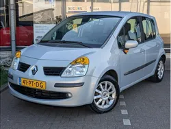 Grijs Gebruikt 2004 Renault Modus Expression MPV | € 2.750 (Eerlijke prijs)