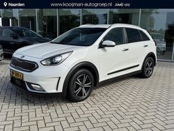 Wit Gebruikt 2017 Kia Niro SUV | € 17.945 (Iets duurder)
