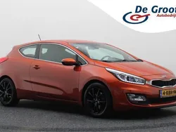 Oranje Gebruikt 2013 Kia ProCeed Hatchback | € 8.950 (Duur)