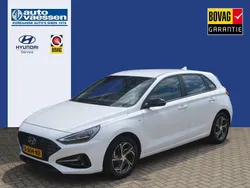 Wit Gebruikt 2023 Hyundai i30 Comfort Hatchback | € 21.900 (Eerlijke prijs)