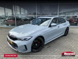 Grijs Gebruikt 2023 BMW 320 M Sport Sedan | € 55.900