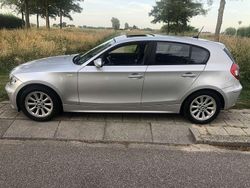 Grijs Gebruikt 2006 BMW 118 Executive Hatchback | € 2.350 (Eerlijke prijs)
