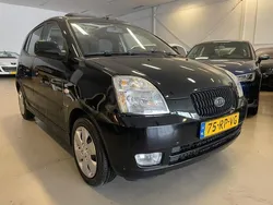 Zwart Gebruikt 2005 Kia Picanto Hatchback | € 2.149 (Iets duurder)