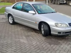 Gebruikt 2000 Opel Omega Sedan | € 2.000