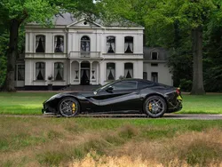 Zwart Gebruikt 2013 Ferrari F12 Coupé | € 244.500