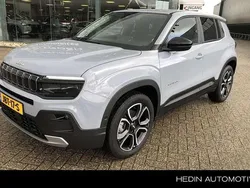 Grijs Nieuw 2025 Jeep Avenger EV Summit SUV | € 34.850