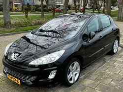 Zwart Gebruikt 2011 Peugeot 308 Signature Sky MPV | € 3.950 (Eerlijke prijs)