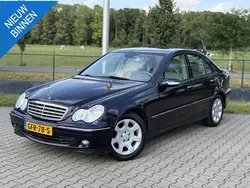 Blauw Gebruikt 2006 Mercedes C180 Elegance Sedan | € 5.450 (Eerlijke prijs)
