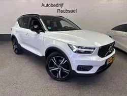 Wit, metallic lak Gebruikt 2018 Volvo XC40 R-Design SUV | € 29.995 (Goede deal)