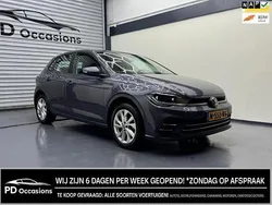 Grijs Gebruikt 2021 VW Polo Style Hatchback | € 17.950 (Eerlijke prijs)