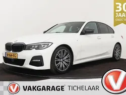 Wit Gebruikt 2019 BMW 330 Executive Sedan | € 26.899 (Eerlijke prijs)