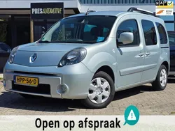 Grijs Gebruikt 2012 Renault Kangoo Expression MPV | € 10.950