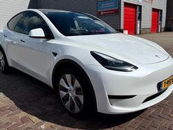 Wit Gebruikt 2023 Tesla Model Y RWD SUV | € 34.500 (Goede deal)