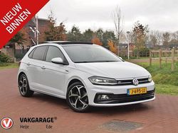 Wit (metallic) Gebruikt 2020 VW Polo Highline Hatchback | € 19.795 (Iets duurder)