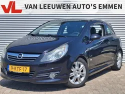 Zwart Gebruikt 2009 Opel Corsa Sport Hatchback | € 2.748 (Eerlijke prijs)