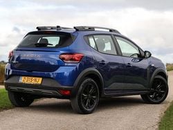 Blauw Gebruikt 2024 Dacia Sandero Extreme Hatchback | € 18.940 (Goede deal)