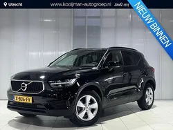 Zwart Gebruikt 2022 Volvo XC40 Momentum SUV | € 33.300 (Goede deal)