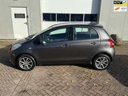 Grijs Gebruikt 2008 Toyota Yaris Executive Hatchback | € 3.450 (Eerlijke prijs)