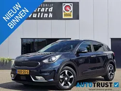 Blauw, metallic lak Gebruikt 2017 Kia Niro SUV | € 17.880 (Goede deal)