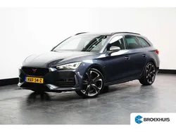 Grijs Gebruikt 2024 Cupra Leon VZ Stationwagen | € 35.900 (Duur)