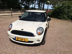 Beige Gebruikt 2007 Mini ONE Salt Hatchback | € 2.300 (Goede deal)