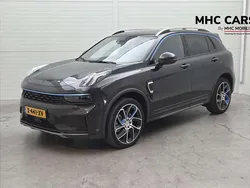 Zwart Gebruikt 2024 Lynk & Co 01 SUV | € 24.900 (Goede deal)