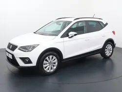 Wit Gebruikt 2021 Seat Arona Business SUV | € 16.940 (Eerlijke prijs)