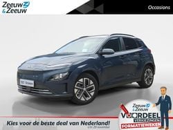 Dark teal metallic (tg8) Gebruikt 2023 Hyundai Kona SUV | € 21.450 (Super prijs)