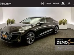 Zwart Gebruikt 2024 Audi A5 Advanced Coupé | € 49.900 (Duur)