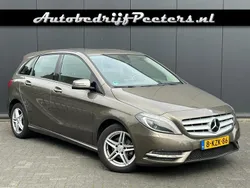 Grijs Gebruikt 2013 Mercedes B180 MPV | € 13.950 (Eerlijke prijs)