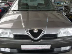 Grijsgrigio medio Gebruikt 1991 Alfa Romeo 164 Sedan | € 14.950