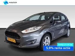 Grijs Gebruikt 2017 Ford Fiesta Style Hatchback | € 9.940 (Goede deal)