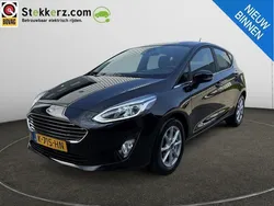 Zwart, metallic lak Gebruikt 2021 Ford Fiesta Titanium Hatchback | € 14.800 (Goede deal)
