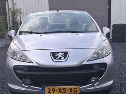 Grijs Gebruikt 2007 Peugeot 207 Cabriolet | € 2.900 (Goede deal)