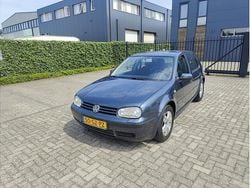Blauw Gebruikt 2001 VW Golf IV Highline Hatchback | € 1.250 (Eerlijke prijs)