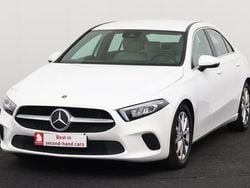 Wit Gebruikt 2020 Mercedes A200 Sedan | € 23.995 (Eerlijke prijs)
