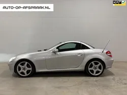 Grijs, metallic lak Gebruikt 2004 Mercedes SLK350 Cabriolet | € 11.999 (Goede deal)