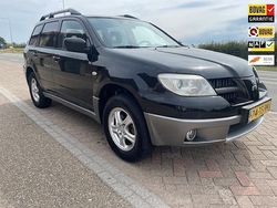 Zwart Gebruikt 2007 Mitsubishi Outlander Invite+ SUV | € 2.390