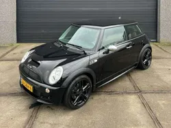 Zwart Gebruikt 2005 Mini ONE Hatchback | € 4.750 (Iets duurder)