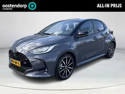 Grijs Nieuw 2025 Toyota Yaris Hybrid Sport Hatchback | € 37.950 (Duur)