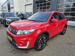 Rood Gebruikt 2019 Suzuki Vitara Style SUV | € 19.950 (Eerlijke prijs)