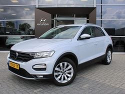 Wit Gebruikt 2021 VW T-Roc Style SUV | € 20.245 (Goede deal)
