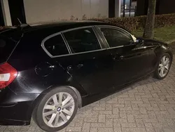 Zwart Gebruikt 2005 BMW 118 Hatchback | € 1.495 (Eerlijke prijs)