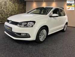 Wit Gebruikt 2017 VW Polo Comfortline Hatchback | € 8.499 (Eerlijke prijs)