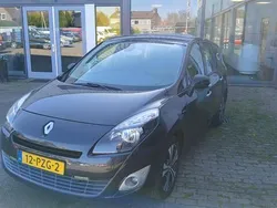 Grijs Gebruikt 2011 Renault Grand Scénic III Bose Edition MPV | € 7.100 (Duur)