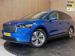 Blauw Gebruikt 2021 Skoda Enyaq iV SUV | € 19.795 (Eerlijke prijs)