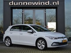 Wit Gebruikt 2020 VW Golf VIII Style Hatchback | € 23.950 (Duur)