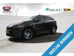 Zwart, metallic lak Gebruikt 2022 Lynk & Co 01 SUV | € 27.995 (Eerlijke prijs)