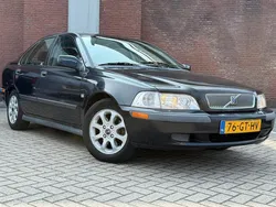 Zwart Gebruikt 2001 Volvo S40 Sedan | € 895 (Goede deal)